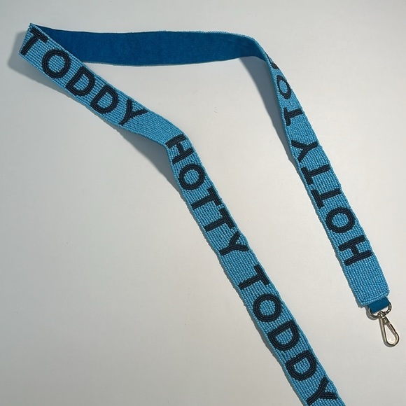 “Hotty Toddy” Ole Miss Beaded Purse Strap - Picture 3 of 5